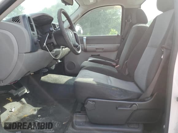 ✅ 2008 Chevrolet Silverado 1500 Work Truck • VIN: 1GCEC14048Z321785 • Lot: 59514405. Listed on Copart with 157,403 mi. Free auction sales archive from the USA and detailed vehicle history report at DreamBid. Image 7.