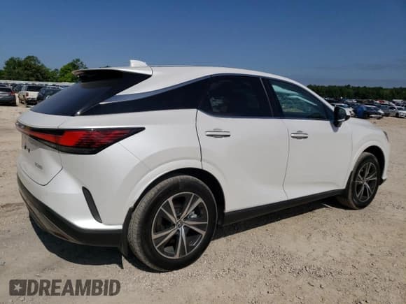✅ 2023 Lexus RX 350 • VIN: 2T2BAMBA5PC007797 • Лот: 49986473. Опубликован ранее на Copart с пробегом 1 292 миль. Бесплатный доступ к архиву аукционных продаж из США и подробный отчёт об истории автомобиля на DreamBid. Изображение 3.