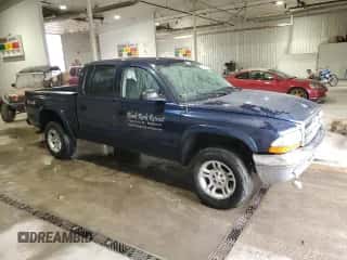 ✅ 2004 Dodge Dakota SLT • VIN: 1D7HG48N94S636938 • Лот: 81295284. Размещён на Copart с пробегом 131 963 миль миль. Получите бесплатный доступ к архиву аукционных продаж из США и посмотрите подробный отчёт об истории автомобиля на DreamBid. Изображение 4.