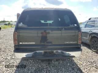 2005 Chevrolet Suburban LT z VIN 3GNEC16Z65G152805, wystawiony jako Copart lot #66088674 z przebiegiem 257 287 mil mil oraz Czysty tytuł • Clean title. Historia ofert i sprzedaży dostępna na DreamBid. Obrazek 6.