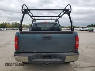 ✅ 2008 Chevrolet Silverado 1500 1LT • VIN: 1GCEK19058Z249930 • Lot: 73359014. Listed on Copart with 133,804 mi. Free auction sales archive from the USA and detailed vehicle history report at DreamBid. Image 6.