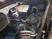 ✅ 2019 Porsche Cayenne S • VIN: WP1AB2AY2KDA60628 • Lot: 93915485. Listed on Copart with 65,691 mi. Free auction sales archive from the USA and detailed vehicle history report at DreamBid. Image 7.