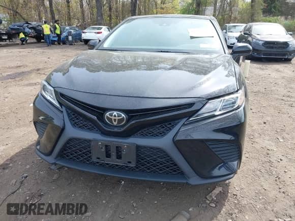 2020 Toyota Camry SE with VIN 4T1G11BK5LU007163, listed as a IAAI auction lot 42117116 with 60,612 mi miles and . Bid and sale history available at DreamBid. Image 12.