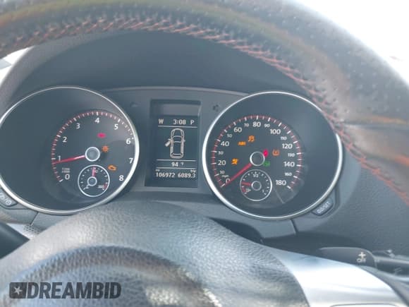 ✅ 2013 Volkswagen Golf GTI • VIN: WVWHD7AJXDW135092 • Lot: 43552972. Wystawiony na IAAI z przebiegiem 106 972 mil. Bezpłatny archiwum sprzedaży aukcyjnych z USA i szczegółowy raport historii pojazdu na DreamBid. Zdjęcie 7.