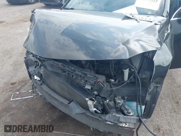 ✅ 2017 Buick Regal Sport Touring • VIN: 2G4GL5EX9H9123947 • Лот: 42877322. Опубликован ранее на IAAI с пробегом 132 724 миль. Бесплатный доступ к архиву аукционных продаж из США и подробный отчёт об истории автомобиля на DreamBid. Изображение 6.