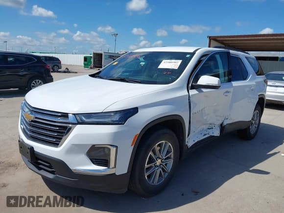 ✅ 2023 Chevrolet Traverse LT Cloth • VIN: 1GNERGKW1PJ137935 • Lot: 42580302. Listed on IAAI with 47,838 mi. Free auction sales archive from the USA and detailed vehicle history report at DreamBid. Image 2.