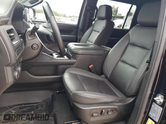 ✅ 2023 Chevrolet Suburban • VIN: 1GNSKDKL4PR398389 • Lot: 75102304. Listed on Copart with 25,032 mi. Free auction sales archive from the USA and detailed vehicle history report at DreamBid. Image 7.