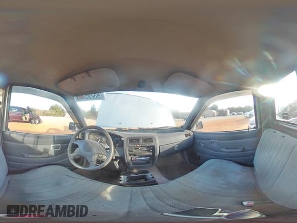 ✅ 1994 Nissan Frontier • VIN: 1N6SD11S1RC314798 • Lot: 93295715. Wystawiony na Copart z przebiegiem 179 609 mil. Bezpłatny archiwum sprzedaży aukcyjnych z USA i szczegółowy raport historii pojazdu na DreamBid. Zdjęcie 14.