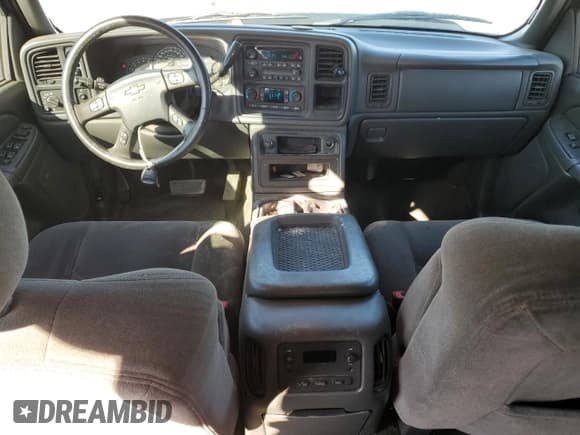 ✅ 2006 Chevrolet Silverado 1500 LT2 • VIN: 2GCEK13T861160197 • Лот: 76238784. Опубликован ранее на Copart с пробегом 239 457 миль. Бесплатный доступ к архиву аукционных продаж из США и подробный отчёт об истории автомобиля на DreamBid. Изображение 8.