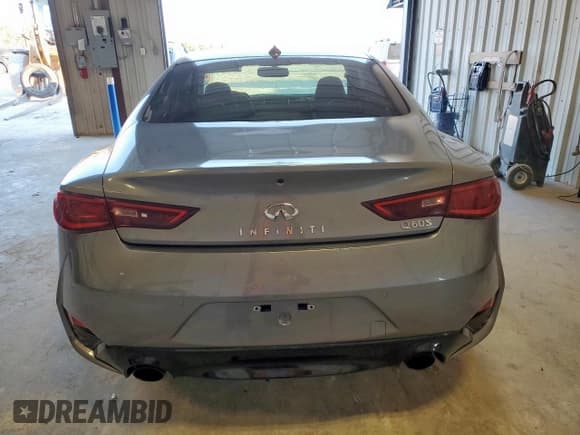 ✅ 2018 Infiniti Q60 Sport • VIN: JN1EV7EK7JM340074 • Лот: 82206985. Опубликован ранее на Copart с пробегом 34 540 миль. Бесплатный доступ к архиву аукционных продаж из США и подробный отчёт об истории автомобиля на DreamBid. Изображение 6.
