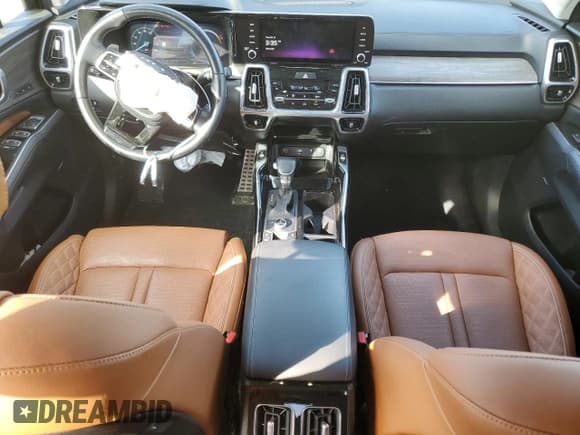 ✅ 2022 Kia Sorento X-Line SX Prestige • VIN: 5XYRKDLFXNG108491 • Lot: 86429465. Listed on Copart with 72,017 mi. Free auction sales archive from the USA and detailed vehicle history report at DreamBid. Image 8.