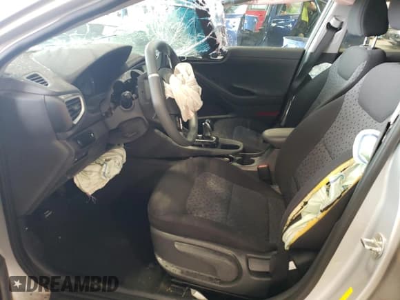 ✅ 2019 Hyundai Ioniq Blue • VIN: KMHC65LC3KU158953 • Lot: 65588055. Listed on Copart with Not provided. Free auction sales archive from the USA and detailed vehicle history report at DreamBid. Image 7.