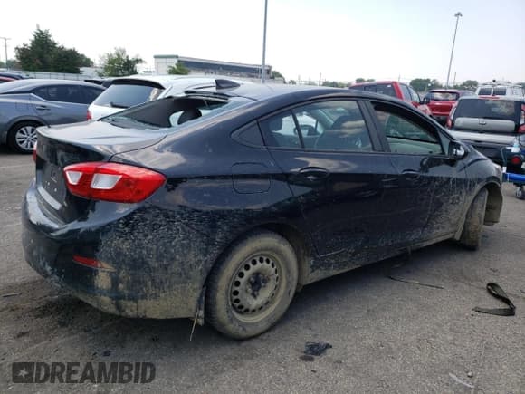 ✅ 2016 Chevrolet Cruze LS • VIN: 1G1BC5SM5G7242855 • Lot: 55212753. Listed on Copart with 80,910 mi. Free auction sales archive from the USA and detailed vehicle history report at DreamBid. Image 3.