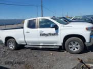 ✅ 2019 Chevrolet Silverado 1500 LT • VIN: 1GCRYDED5KZ268978 • Lot: 43339795. Wystawiony na IAAI z przebiegiem 191 181 mil. Bezpłatny archiwum sprzedaży aukcyjnych z USA i szczegółowy raport historii pojazdu na DreamBid. Zdjęcie 13.