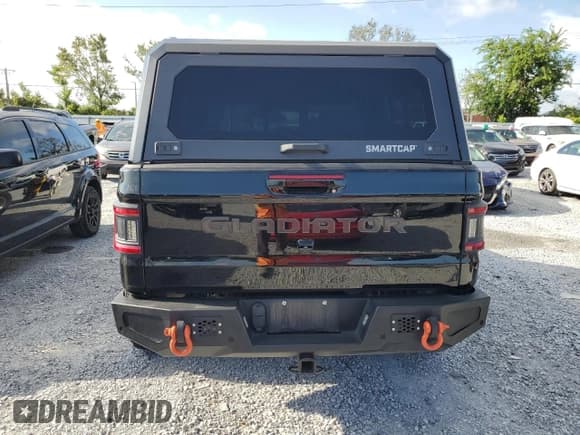 ✅ 2022 Jeep Gladiator Mojave • VIN: 1C6JJTEG3NL172447 • Lot: 69808885. Listed on Copart with 16,662 mi. Free auction sales archive from the USA and detailed vehicle history report at DreamBid. Image 6.