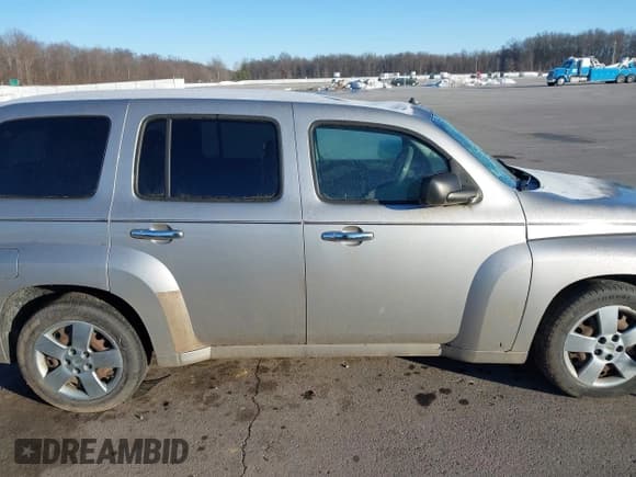 ✅ 2008 Chevrolet HHR LS • VIN: 3GNDA13D88S531154 • Lot: 41407259. Listed on IAAI with Not provided. Free auction sales archive from the USA and detailed vehicle history report at DreamBid. Image 13.