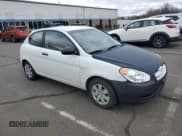 ✅ 2010 Hyundai Accent GS • VIN: KMHCM3AC1AU163662 • Лот: 53574705. Опубликован ранее на Copart с пробегом 115 858 миль. Бесплатный доступ к архиву аукционных продаж из США и подробный отчёт об истории автомобиля на DreamBid. Изображение 4.