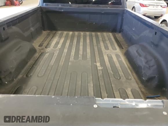 ✅ 2014 Ram 2500 Tradesman • VIN: 3C6MR5AJ3EG133051 • Lot: 52752085. Wystawiony na Copart z przebiegiem 129 897 mil. Bezpłatny archiwum sprzedaży aukcyjnych z USA i szczegółowy raport historii pojazdu na DreamBid. Zdjęcie 10.