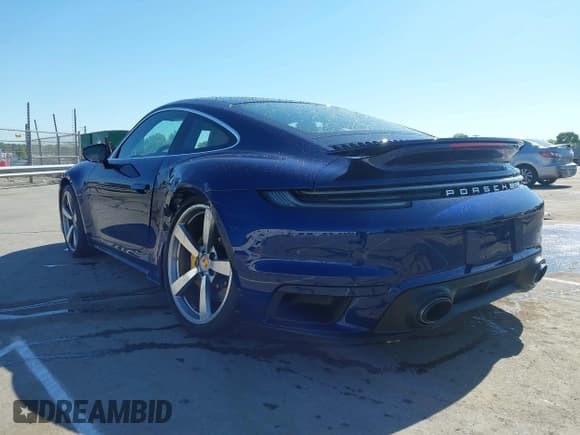 ✅ 2021 Porsche 911 Turbo S • VIN: WP0AD2A99MS258366 • Лот: 42112691. Опубликован ранее на IAAI с пробегом 11 140 миль. Бесплатный доступ к архиву аукционных продаж из США и подробный отчёт об истории автомобиля на DreamBid. Изображение 3.