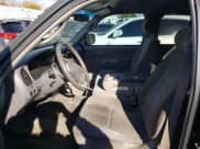 ✅ 2001 Toyota Tundra SR5 • VIN: 5TBBT44151S163096 • Лот: 82564425. Опубликован ранее на Copart с пробегом 150 466 миль. Бесплатный доступ к архиву аукционных продаж из США и подробный отчёт об истории автомобиля на DreamBid. Изображение 7.