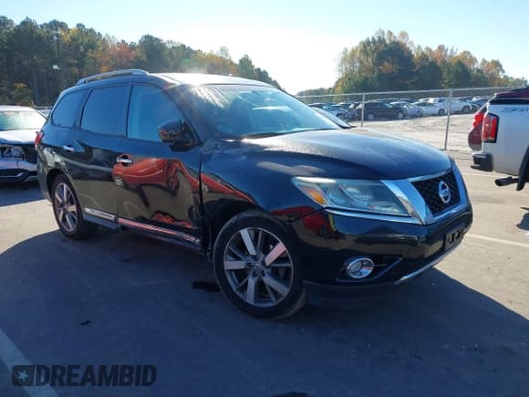 ✅ 2015 Nissan Pathfinder Platinum • VIN: 5N1AR2MM6FC659335 • Lot: 43595159. Listed on IAAI with 133,529 mi. Free auction sales archive from the USA and detailed vehicle history report at DreamBid. Image 1.