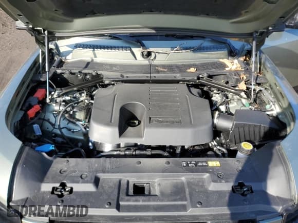 ✅ 2025 Land Rover Defender X-Dynamic SE • VIN: SALE26EU1S2367035 • Lot: 46575305. Wystawiony na Copart z przebiegiem 2 900 mil. Bezpłatny archiwum sprzedaży aukcyjnych z USA i szczegółowy raport historii pojazdu na DreamBid. Zdjęcie 12.