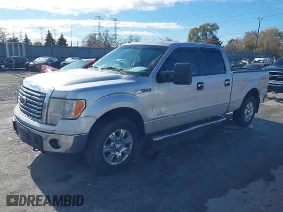 ✅ 2012 Ford F-150 FX4 • VIN: 1FTFW1ET9CFA63813 • Lot: 43668573. Listed on IAAI with 196,281 mi. Free auction sales archive from the USA and detailed vehicle history report at DreamBid. Image 17.