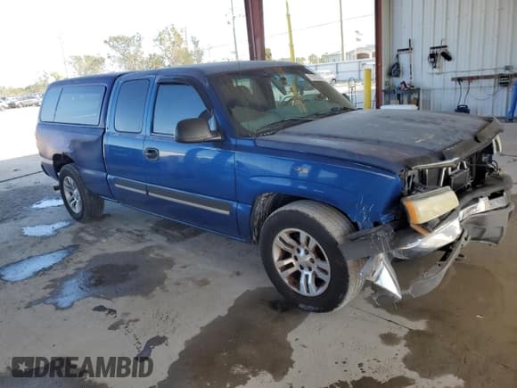 ✅ 2003 Chevrolet Silverado 1500 LS • VIN: 2GCEC19TX31263959 • Лот: 76702324. Опубликован ранее на Copart с пробегом 193 106 миль. Бесплатный доступ к архиву аукционных продаж из США и подробный отчёт об истории автомобиля на DreamBid. Изображение 4.