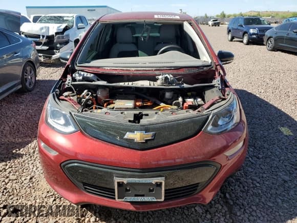 ✅ 2017 Chevrolet Bolt EV LT • VIN: 1G1FW6S03H4138136 • Lot: 57665954. Wystawiony na Copart z przebiegiem 94 953 mil. Bezpłatny archiwum sprzedaży aukcyjnych z USA i szczegółowy raport historii pojazdu na DreamBid. Zdjęcie 5.