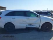 ✅ 2018 Kia Sorento SX • VIN: 5XYPK4A52JG406562 • Lot: 41768615. Wystawiony na IAAI z przebiegiem 129 294 mil. Bezpłatny archiwum sprzedaży aukcyjnych z USA i szczegółowy raport historii pojazdu na DreamBid. Zdjęcie 13.