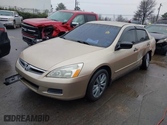 ✅ 2007 Honda Accord VP • VIN: 1HGCM55177A041988 • Lot: 41566083. Wystawiony na IAAI z przebiegiem 218 361 mil. Bezpłatny archiwum sprzedaży aukcyjnych z USA i szczegółowy raport historii pojazdu na DreamBid. Zdjęcie 2.