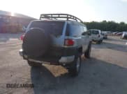 ✅ 2007 Toyota FJ Cruiser • VIN: JTEBU11F670024170 • Lot: 42958428. Listed on IAAI with 263,101 mi. Free auction sales archive from the USA and detailed vehicle history report at DreamBid. Image 4.