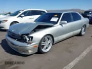 ✅ 2000 Lexus LS 400 • VIN: JT8BH28F6Y0173828 • Лот: 42107669. Опубликован ранее на IAAI с пробегом 337 937 миль. Бесплатный доступ к архиву аукционных продаж из США и подробный отчёт об истории автомобиля на DreamBid. Изображение 2.