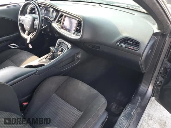 ✅ 2022 Dodge Challenger R/T Scat Pack Widebody • VIN: 2C3CDZFJ3NH226787 • Lot: 66760885. Wystawiony na Copart z przebiegiem 45 113 mil. Bezpłatny archiwum sprzedaży aukcyjnych z USA i szczegółowy raport historii pojazdu na DreamBid. Zdjęcie 8.