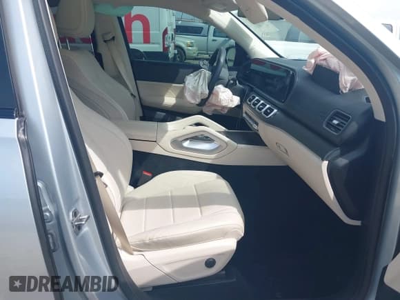 ✅ 2022 Mercedes-Benz GLS 450 • VIN: 4JGFF5KE3NA635015 • Лот: 42747632. Опубликован ранее на IAAI с пробегом 44 631 миль. Бесплатный доступ к архиву аукционных продаж из США и подробный отчёт об истории автомобиля на DreamBid. Изображение 5.