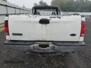 ✅ 2005 Ford F-250 XL • VIN: 1FTNF20525EB12028 • Lot: 69443185. Wystawiony na Copart z przebiegiem Nie podano. Bezpłatny archiwum sprzedaży aukcyjnych z USA i szczegółowy raport historii pojazdu na DreamBid. Zdjęcie 6.