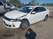 ✅ 2011 Volkswagen Jetta SE • VIN: 3VWDZ7AJ0BM321072 • Lot: 43705842. Listed on IAAI with 153,740 mi. Free auction sales archive from the USA and detailed vehicle history report at DreamBid. Image 2.