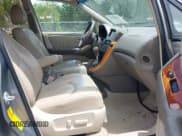 ✅ 2000 Lexus RX 300 • VIN: JT6GF10U8Y0048483 • Lot: 42969362. Listed on IAAI with 337,818 mi. Free auction sales archive from the USA and detailed vehicle history report at DreamBid. Image 5.