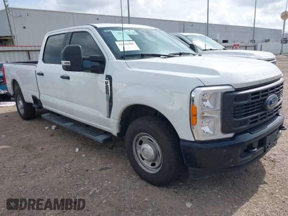 ✅ 2023 Ford F-250 XL • VIN: 1FT7W2AA7PEC23276 • Lot: 42656906. Listed on IAAI with 51,395 mi. Free auction sales archive from the USA and detailed vehicle history report at DreamBid. Image 1.