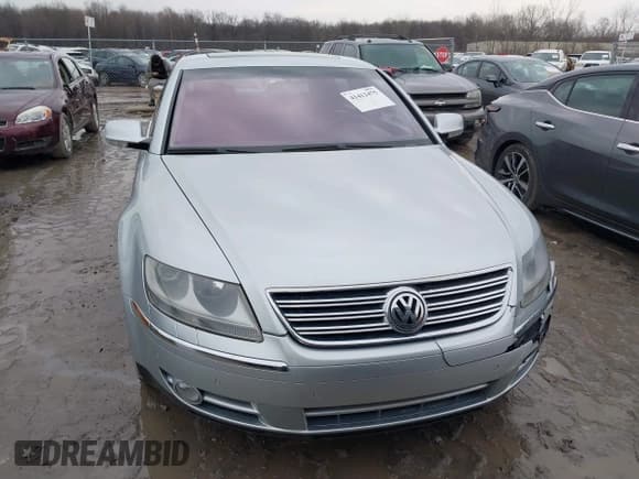 ✅ 2005 Volkswagen Phaeton • VIN: WVWBH03D858004483 • Лот: 41412475. Опубликован ранее на IAAI с пробегом 146 072 миль. Бесплатный доступ к архиву аукционных продаж из США и подробный отчёт об истории автомобиля на DreamBid. Изображение 12.