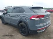 ✅ 2020 Volkswagen Atlas SE • VIN: 1V26C2CA7LC227060 • Lot: 42266479. Listed on IAAI with 60,838 mi. Free auction sales archive from the USA and detailed vehicle history report at DreamBid. Image 3.