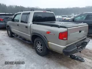 ✅ 2003 Chevrolet S-10 LS • VIN: 1GCDT13X13K119935 • Лот: 41182735. Опубликован ранее на IAAI с пробегом 169 189 миль. Бесплатный доступ к архиву аукционных продаж из США и подробный отчёт об истории автомобиля на DreamBid. Изображение 3.