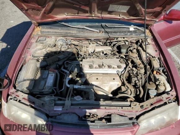 ✅ 1995 Honda Accord EX • VIN: 1HGCE1890SA014535 • Лот: 70295544. Опубликован ранее на Copart с пробегом 87 024 миль. Бесплатный доступ к архиву аукционных продаж из США и подробный отчёт об истории автомобиля на DreamBid. Изображение 11.