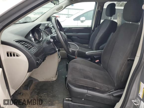 ✅ 2014 Ram Cargo Van Tradesman • VIN: 2C4JRGAG0ER103768 • Lot: 79867044. Wystawiony na Copart z przebiegiem 247 660 mil. Bezpłatny archiwum sprzedaży aukcyjnych z USA i szczegółowy raport historii pojazdu na DreamBid. Zdjęcie 7.