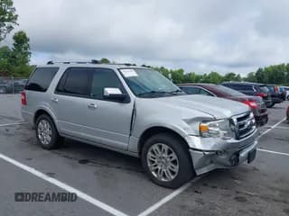✅ 2011 Ford Expedition Limited • VIN: 1FMJU1K57BEF06191 • Lot: 42742105. Listed on IAAI with 182,561 mi. Free auction sales archive from the USA and detailed vehicle history report at DreamBid. Image 1.