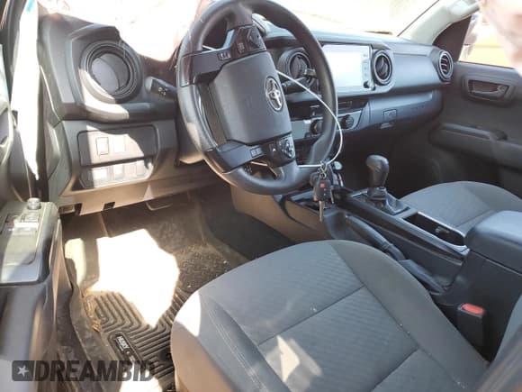 ✅ 2023 Toyota Tacoma SR • VIN: 3TYRZ5CNXPT038588 • Лот: 52434375. Опубликован ранее на Copart с пробегом Не указан. Бесплатный доступ к архиву аукционных продаж из США и подробный отчёт об истории автомобиля на DreamBid. Изображение 8.