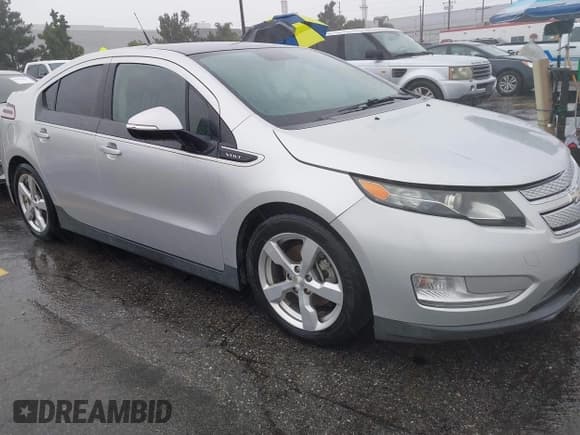 ✅ 2012 Chevrolet Volt • VIN: 1G1RH6E44CU122073 • Lot: 43439580. Listed on IAAI with 223,263 mi. Free auction sales archive from the USA and detailed vehicle history report at DreamBid. Image 1.