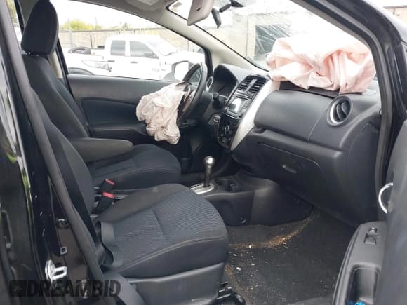 ✅ 2016 Nissan Note SV • VIN: 3N1CE2CP4GL391737 • Lot: 40532707. Listed on IAAI with 72,104 mi. Free auction sales archive from the USA and detailed vehicle history report at DreamBid. Image 5.