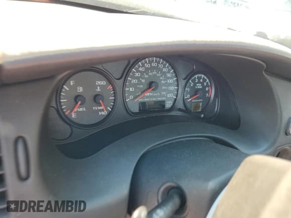 ✅ 2001 Chevrolet Monte Carlo LS • VIN: 2G1WW12E019147703 • Lot: 71121025. Listed on Copart with Not provided. Free auction sales archive from the USA and detailed vehicle history report at DreamBid. Image 9.