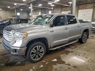 ✅ 2016 Toyota Tundra Limited • VIN: 5TFHW5F17GX552059 • Lot: 94926915. Listed on Copart with 117,001 mi. Free auction sales archive from the USA and detailed vehicle history report at DreamBid. Image 1.